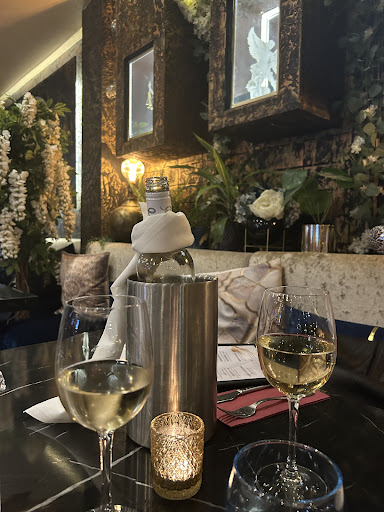 Photo of Qartol Turkish Restaurant - 14-16 King St, East Grinstead RH19 3DJ